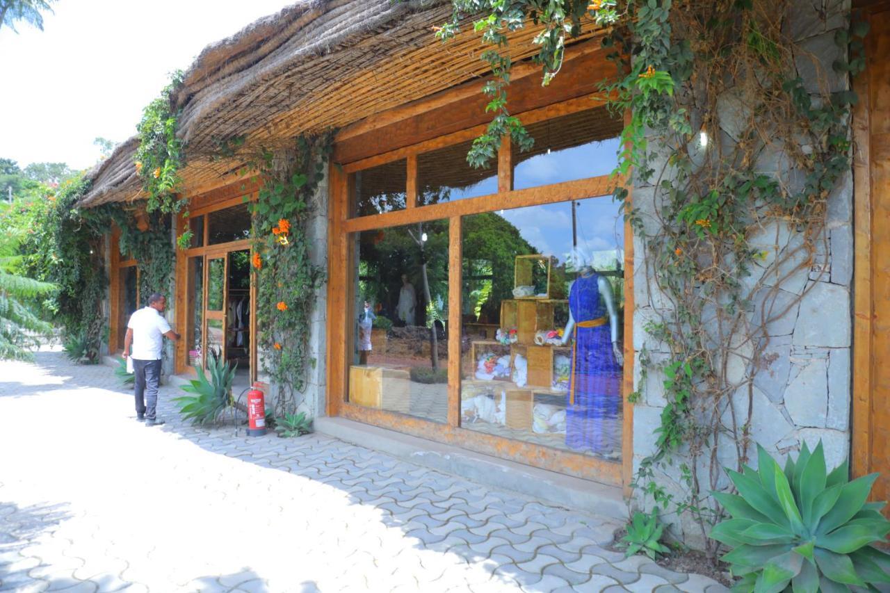 Kuriftu Resort And Spa Bishoftu Exterior photo